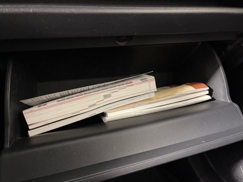 Certified 2024 Toyota RAV4 XLE image 25