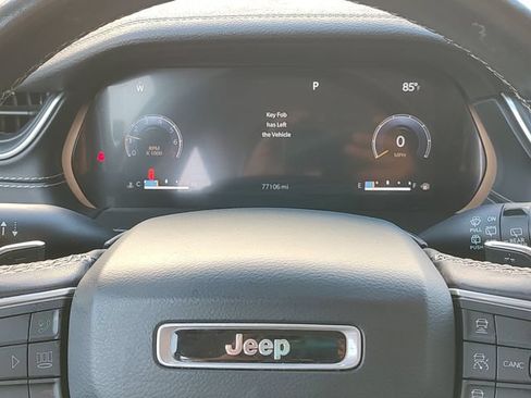 Certified 2021 Jeep Grand Cherokee L Limited AWD/4WD image 12