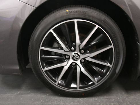 Used 2023 Toyota Camry SE FWD image 31