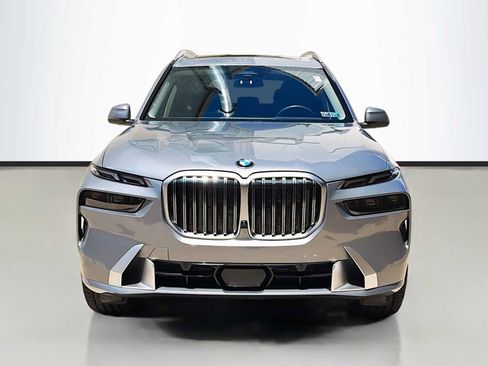 Used 2024 BMW X7 xDrive40i w/ Premium Package AWD/4WD image 2
