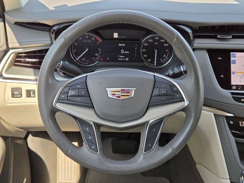 Certified 2023 Cadillac XT5 Premium Luxury AWD/4WD image 15