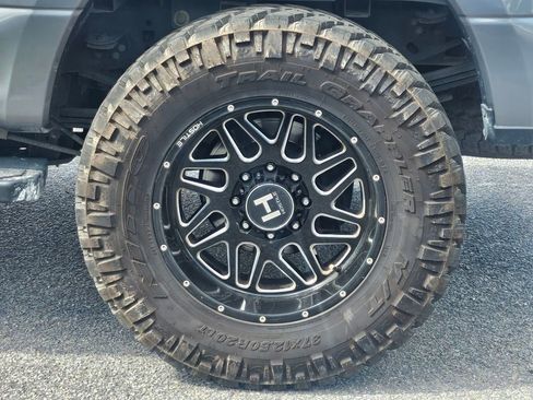 Used 2022 Ford F350 XLT w/ XLT Premium Package AWD/4WD image 17