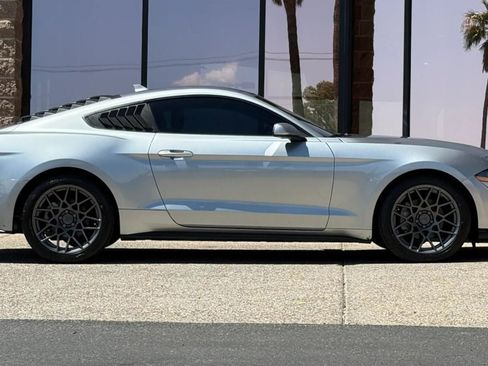 Used 2021 Ford Mustang Coupe RWD image 15