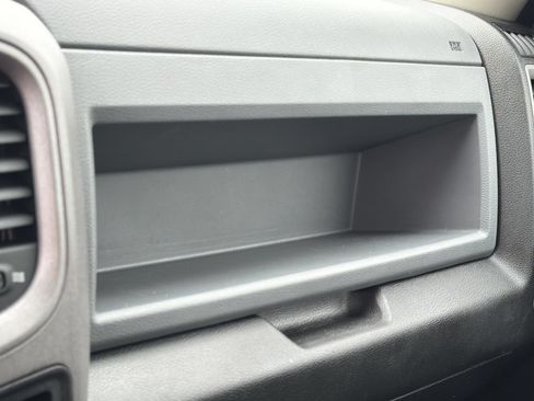 Used 2020 RAM 1500 Express RWD image 6