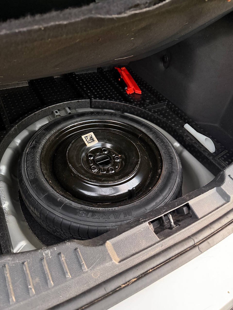 Used 2013 Ford Focus SE FWD image 29