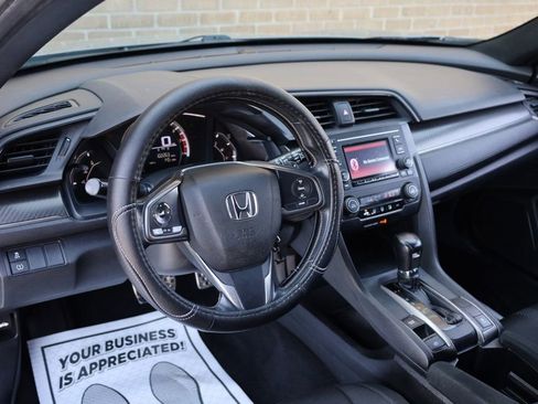 Used 2017 Honda Civic Sport image 19