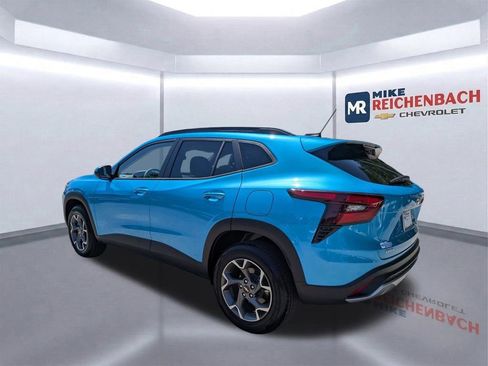 Used 2026 Chevrolet Trax LT w/ Driver Confidence Package image 6