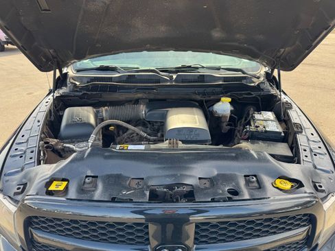 Used 2020 RAM 1500 Express w/ Wheel & Sound Group image 23