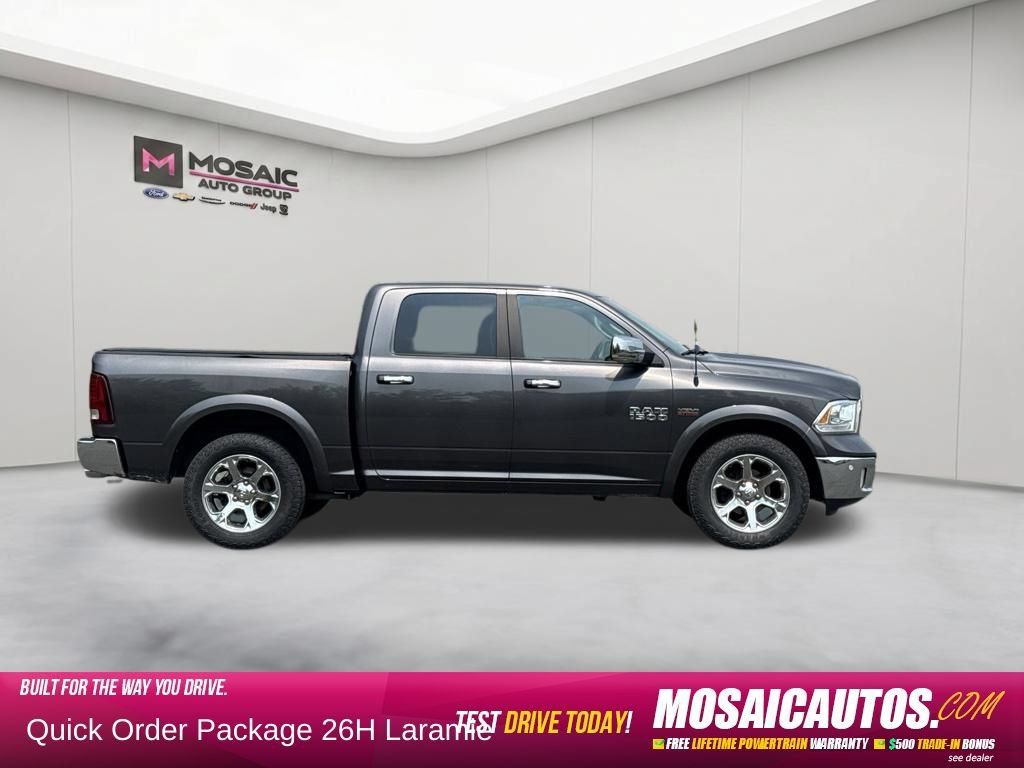 Used 2017 RAM 1500 Laramie w/ Convenience Group AWD/4WD image 8
