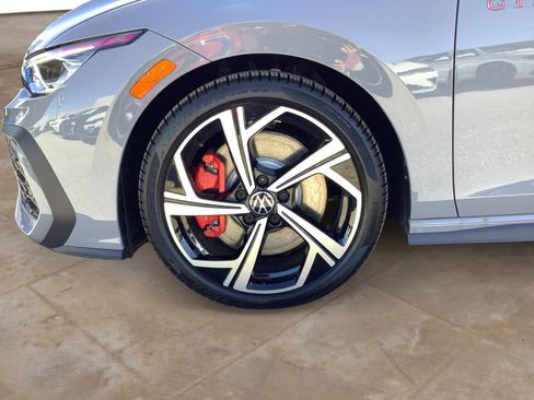 New 2026 Volkswagen GTI SE image 10
