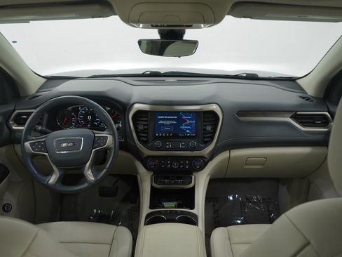 Used 2021 GMC Acadia Denali w/ GMC Pro Grade Package AWD/4WD image 16