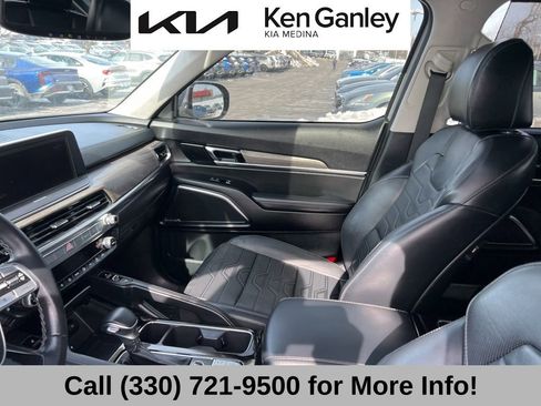Certified 2022 Kia Telluride SX w/ SX Prestige Package image 42