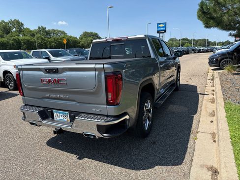 Used 2024 GMC Sierra 1500 SLT w/ SLT Premium Plus Package AWD/4WD image 6