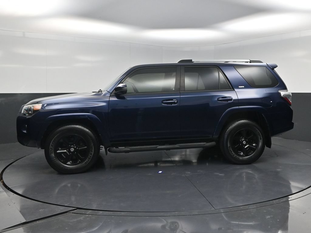 Used 2020 Toyota 4Runner SR5 RWD image 3