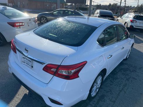 Used 2019 Nissan Sentra S image 16