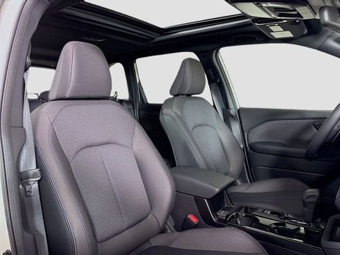 New 2026 Subaru Forester Premium AWD/4WD image 28