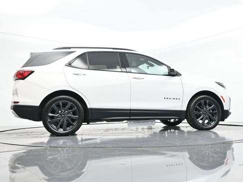 Used 2023 Chevrolet Equinox RS FWD image 45