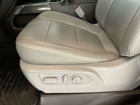 Used 2020 Chevrolet Silverado 1500 LTZ w/ LTZ Plus Package image 12