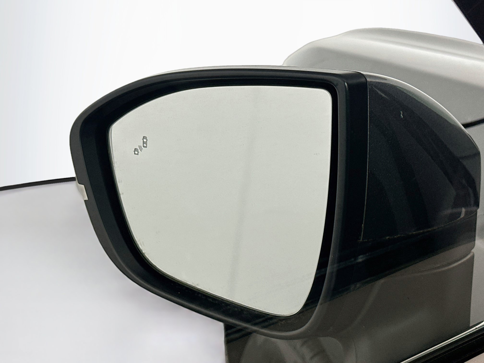 Used 2022 Nissan Pathfinder SV FWD image 16