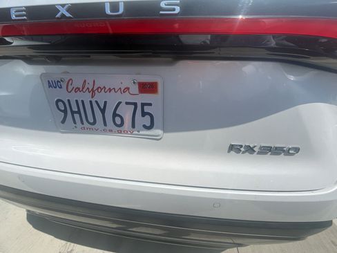 Used 2023 Lexus RX 350 Premium FWD image 2