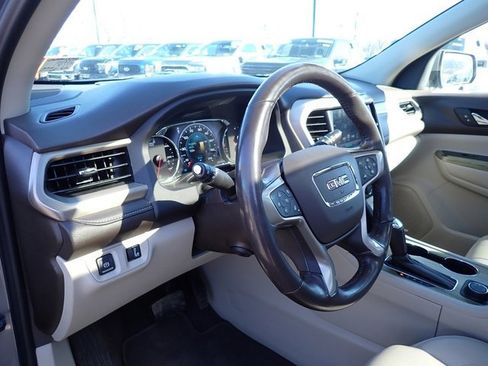 Used 2019 GMC Acadia Denali w/ Technology Package image 14