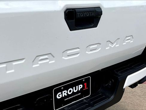 Used 2024 Toyota Tacoma SR5 image 29