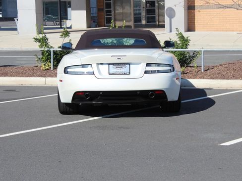Used 2016 Aston Martin DB9 GT RWD image 18