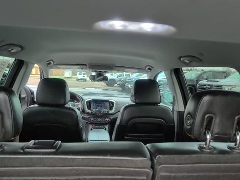 Used 2020 GMC Terrain SLT w/ Preferred Package FWD image 40