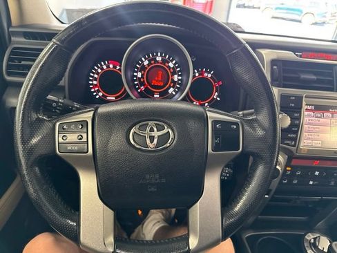 Used 2012 Toyota 4Runner Limited AWD/4WD image 35