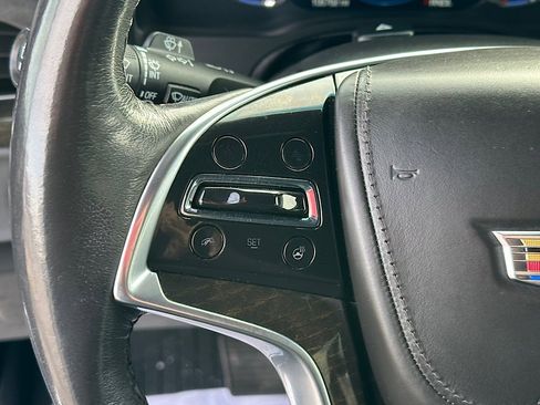 Used 2020 Cadillac Escalade Platinum image 21