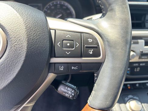 Used 2017 Lexus ES 350 w/ Luxury Package FWD image 28