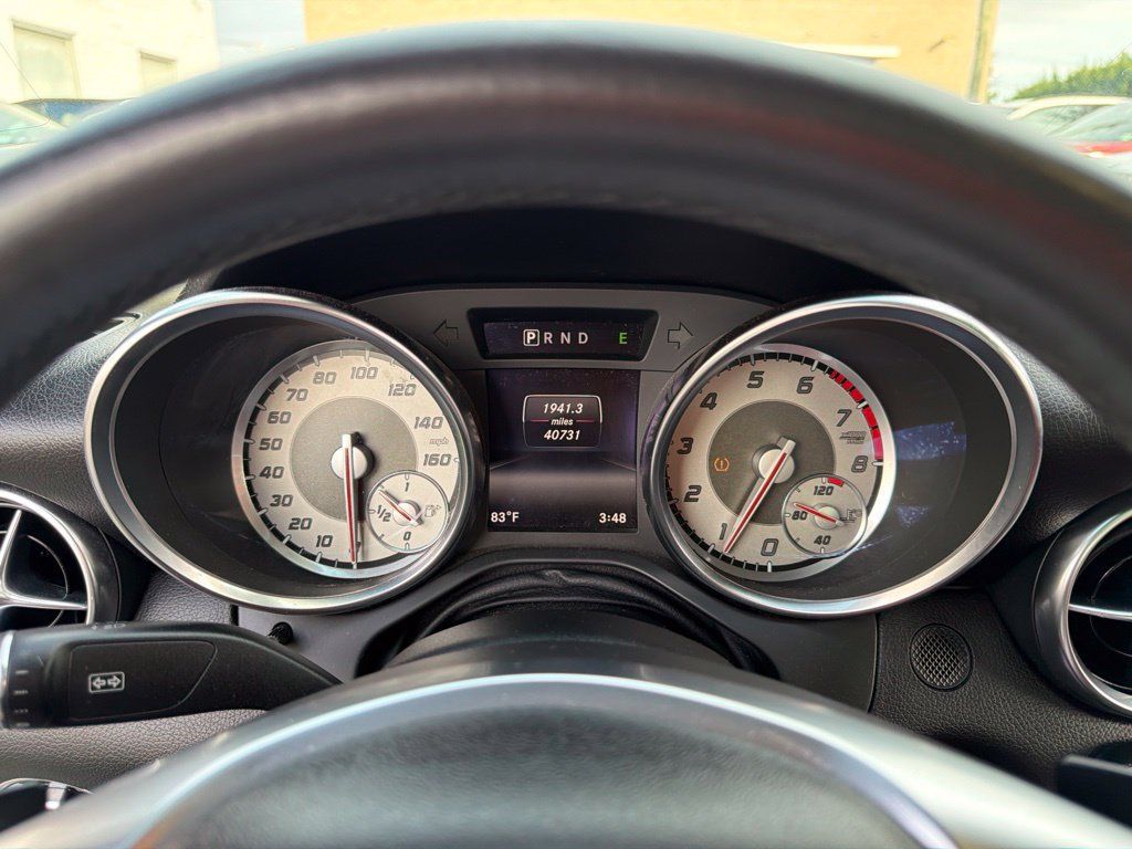 Used 2015 Mercedes-Benz SLK 250 image 25