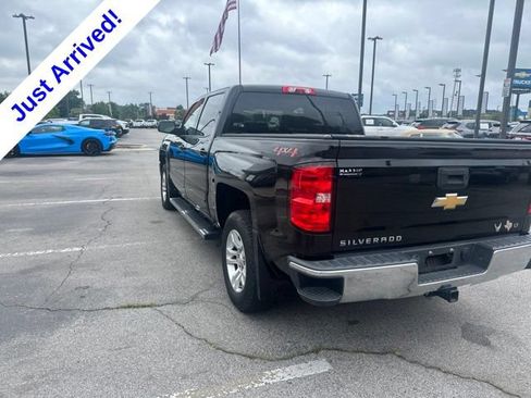 Used 2018 Chevrolet Silverado 1500 LT w/ All Star Edition AWD/4WD image 5