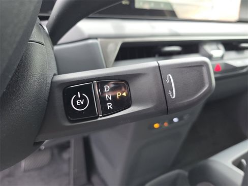 New 2026 Kia EV9 Light image 30