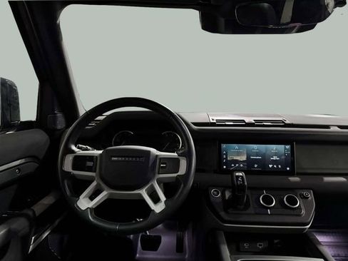Used 2023 Land Rover Defender 110 SE AWD/4WD image 24