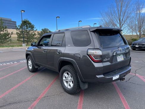 Used 2018 Toyota 4Runner SR5 image 3