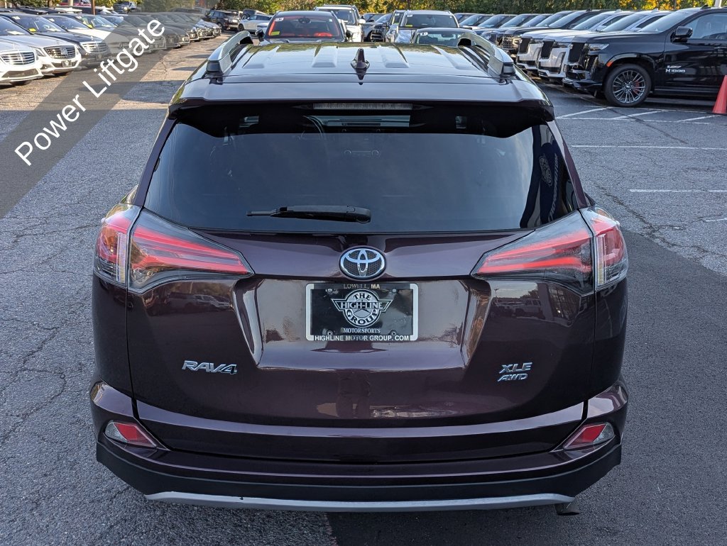 Used 2016 Toyota RAV4 XLE AWD/4WD image 9