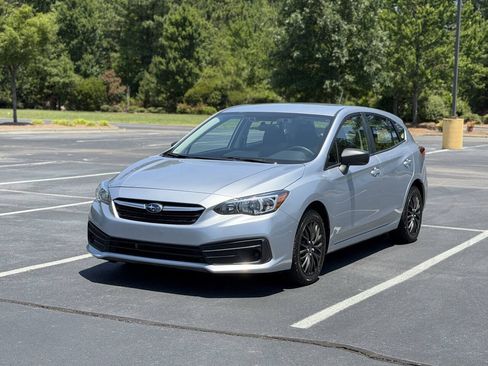 Used 2023 Subaru Impreza 2.0i AWD/4WD image 3