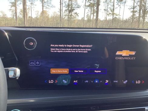 New 2026 Chevrolet Traverse LT w/ Midnight/Sport Edition image 22