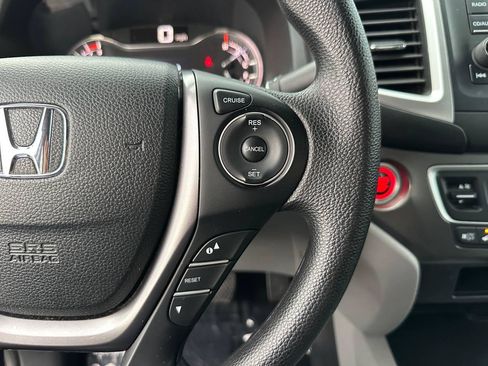 Used 2017 Honda Ridgeline RT image 45