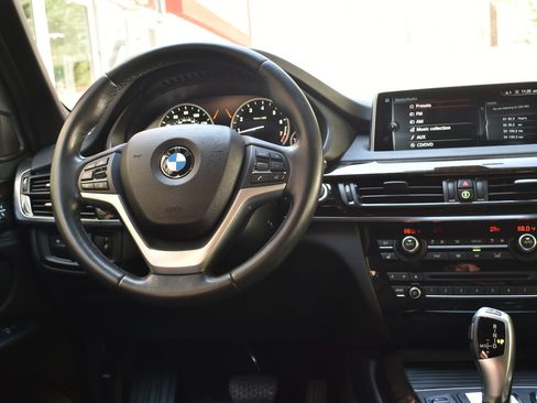 Used 2017 BMW X5 xDrive35i AWD/4WD image 25