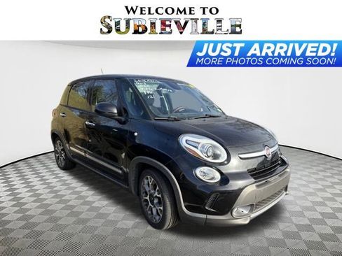 Used 2014 FIAT 500L Trekking w/ Popular Equipment Group image 1