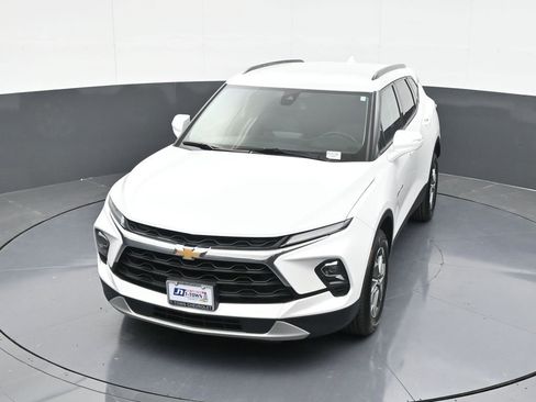 Used 2023 Chevrolet Blazer LT image 57