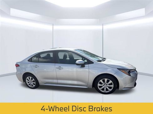 Used 2023 Toyota Corolla LE FWD image 6