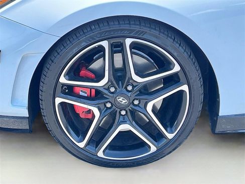 Used 2020 Hyundai Veloster N w/ Performance Package image 29
