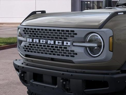 New 2026 Ford Bronco Badlands AWD/4WD image 19