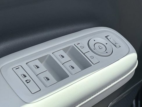 New 2026 Hyundai Santa Fe Calligraphy FWD image 18
