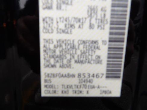 Used 2017 Nissan NV 3500 SV w/ SV Technology Package image 23