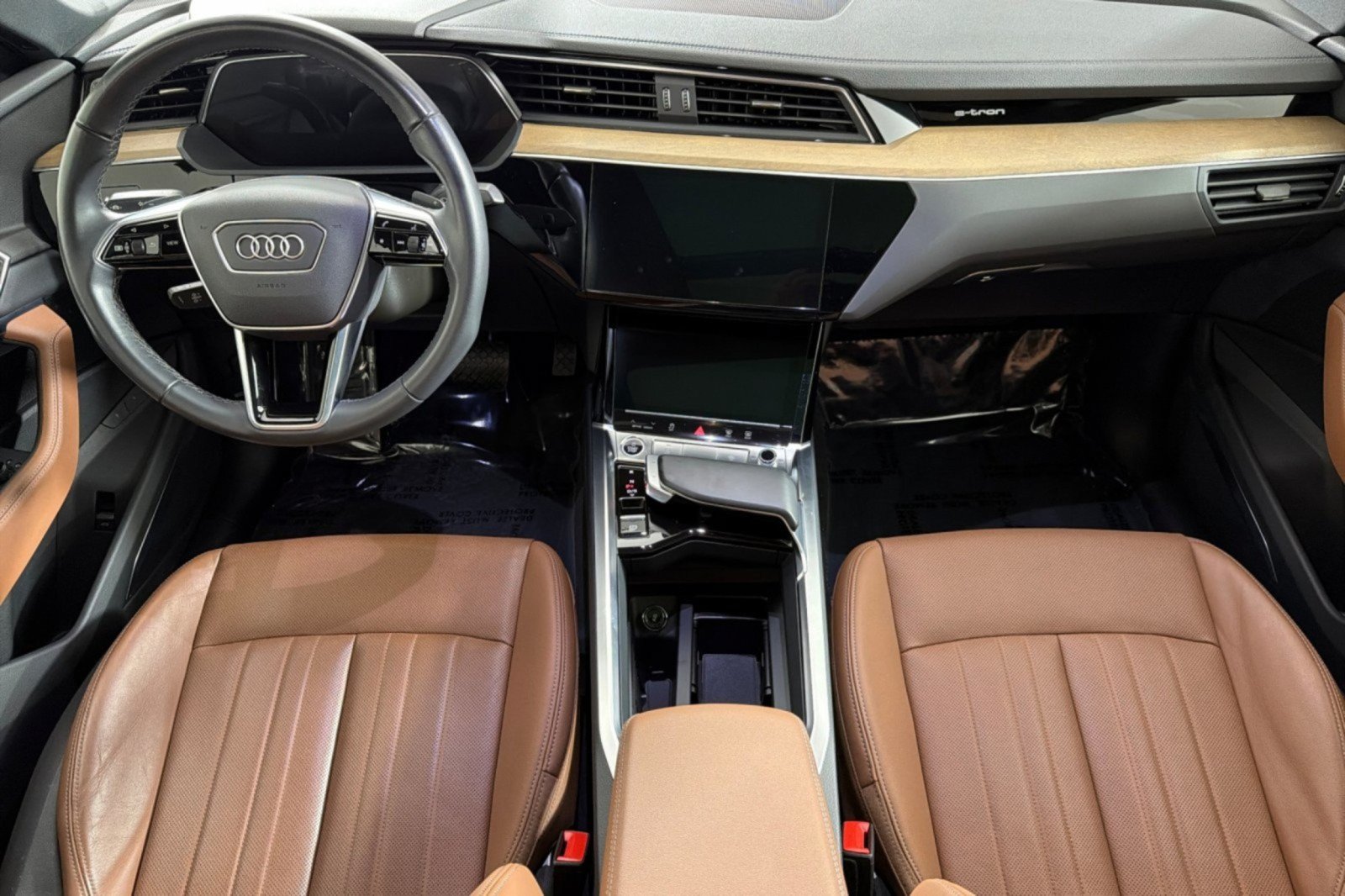 Used 2024 Audi Q8 e-tron Premium Plus AWD/4WD image 12