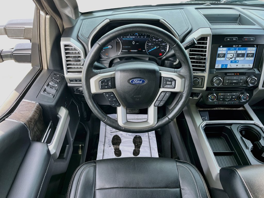 Used 2017 Ford F250 Lariat w/ Lariat Ultimate Package AWD/4WD image 23